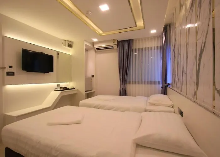 Hotel Pratunam Atrium 4*