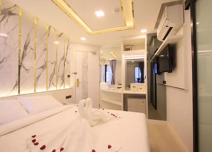 Hotel Pratunam Atrium 4*