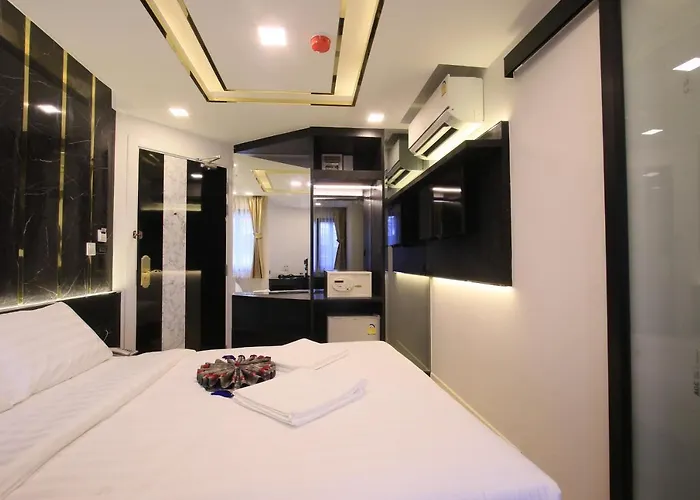 Pratunam Atrium Hotel Bangkok